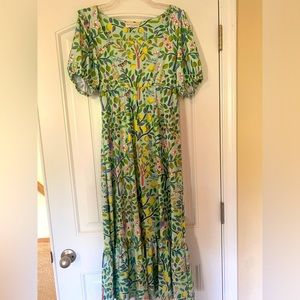 Smith & Quinn “Lucy” midi dress size large. EUC.